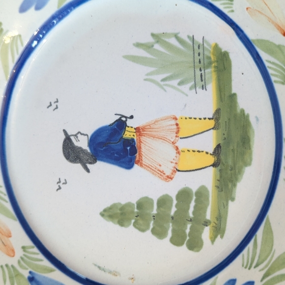 Vintage HB Quimper Plate - Picture 2 of 10